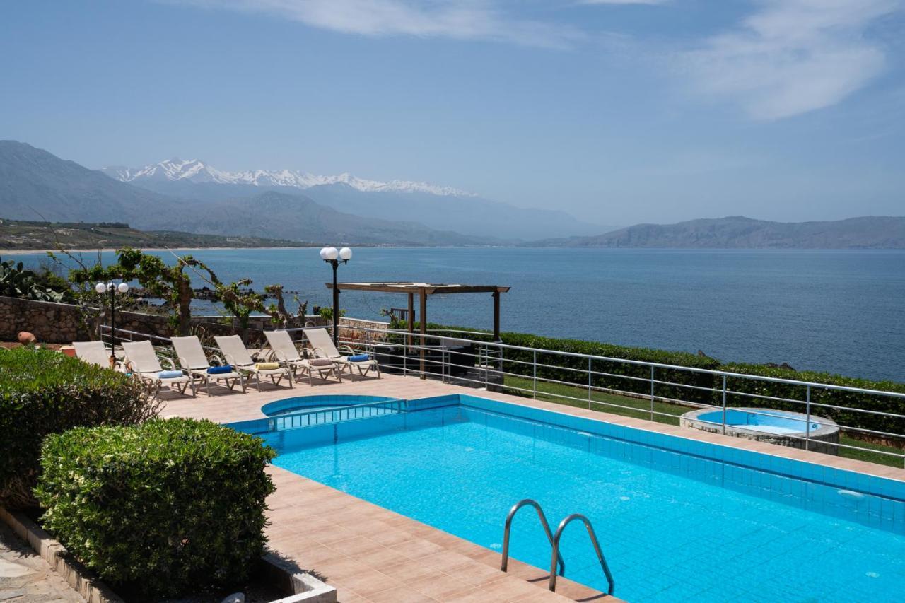 Beachfront Family Villa Katerina With Private Pool, Playground, Bbq & Amazing Sea Views! Petres  外观 照片